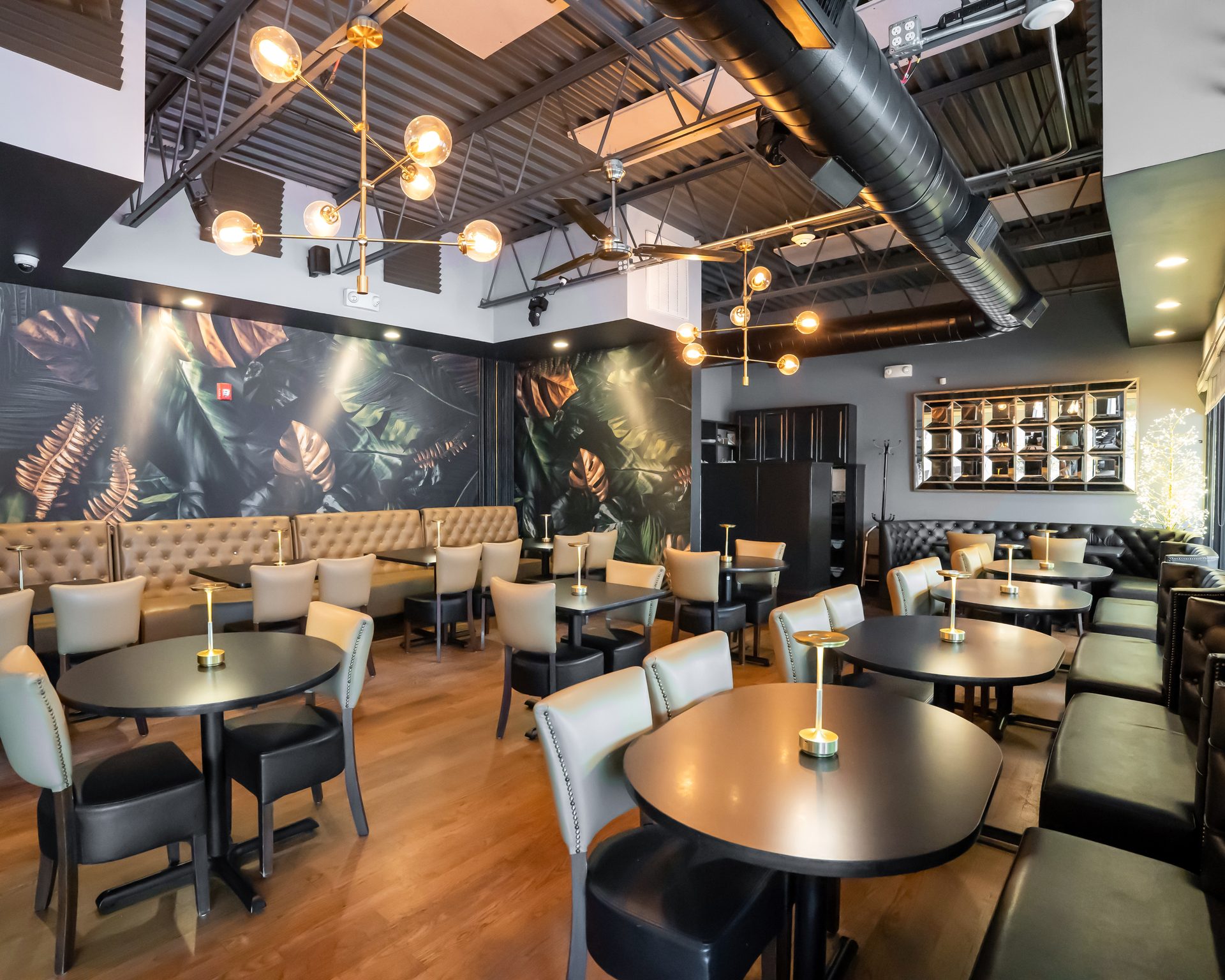 Visit Volare Restaurant & Bar